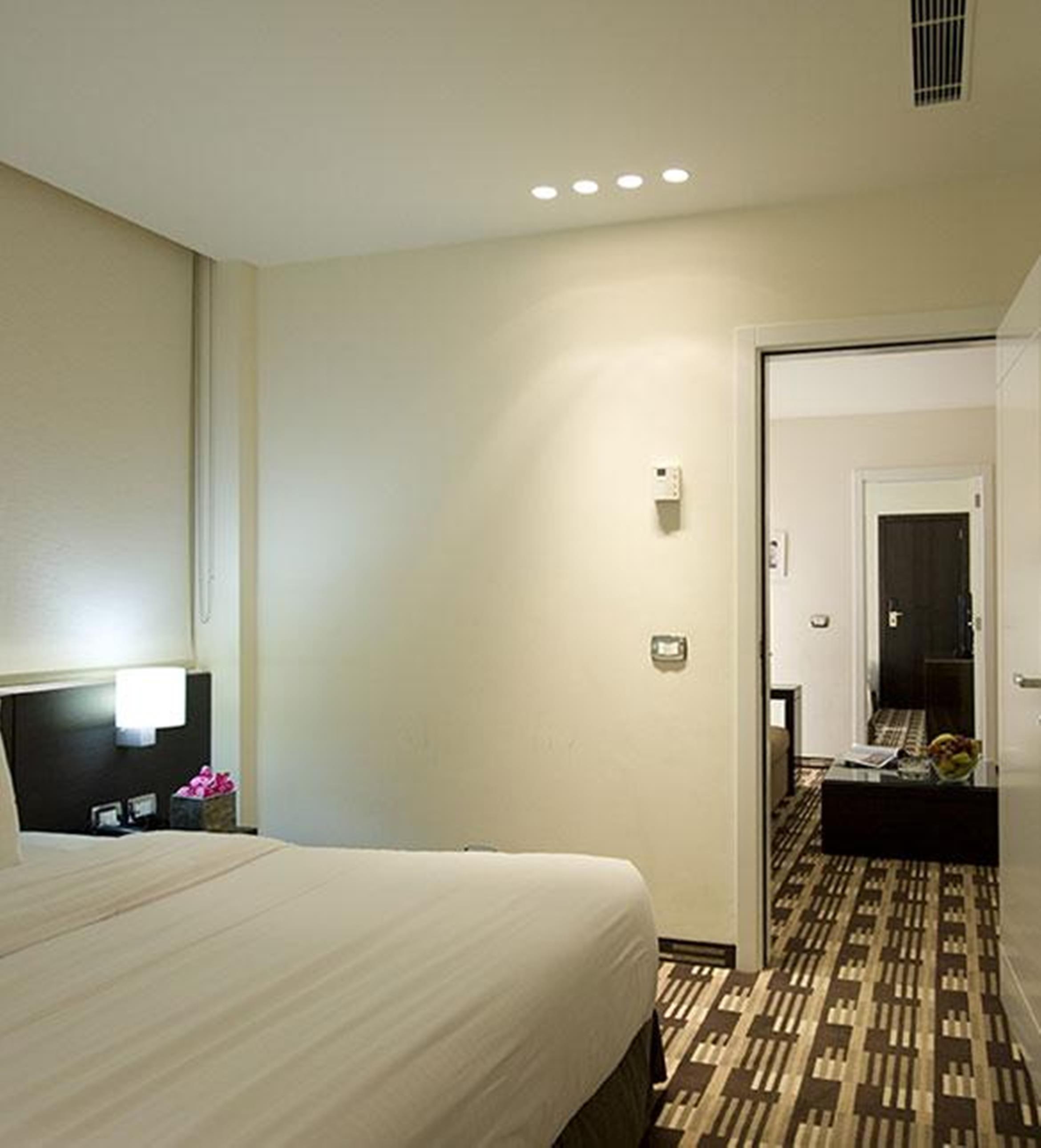 Hotel Cavalier Bejrut Zewnętrze zdjęcie