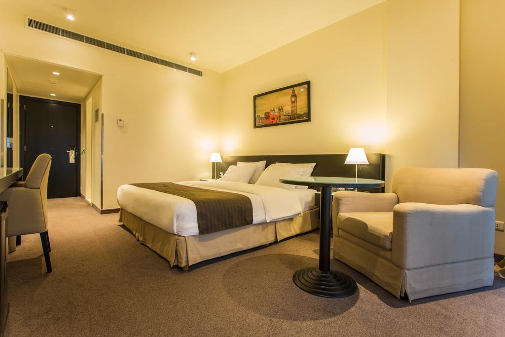 Hotel Cavalier Bejrut Zewnętrze zdjęcie