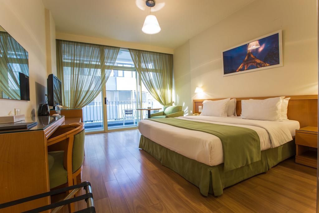 Hotel Cavalier Bejrut Zewnętrze zdjęcie