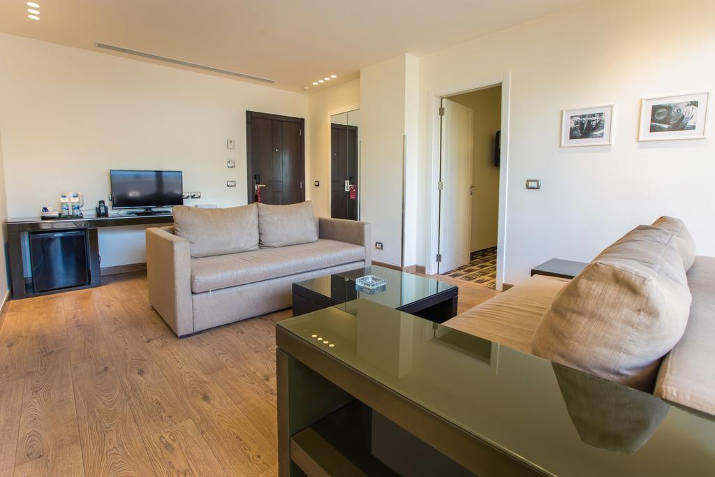 Hotel Cavalier Bejrut Zewnętrze zdjęcie
