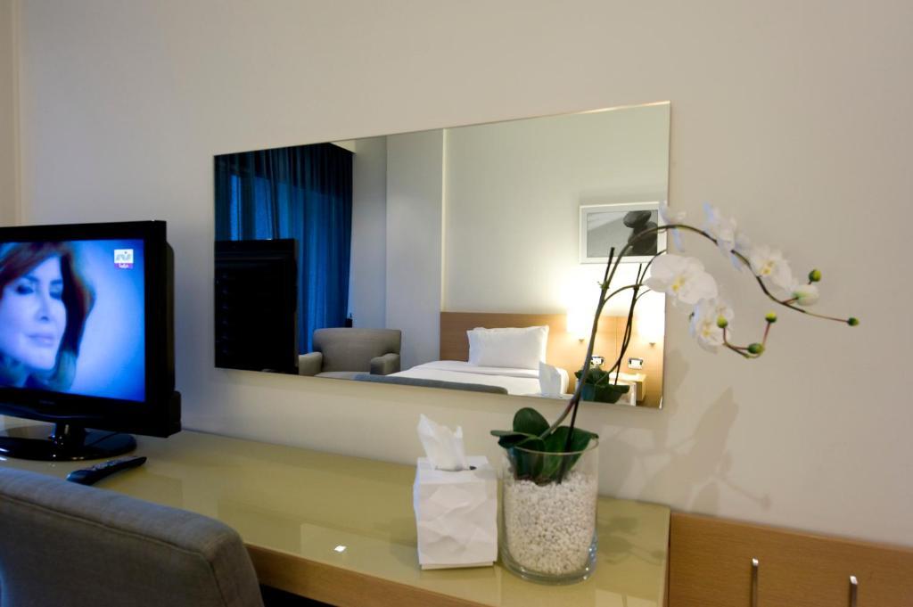 Hotel Cavalier Bejrut Zewnętrze zdjęcie
