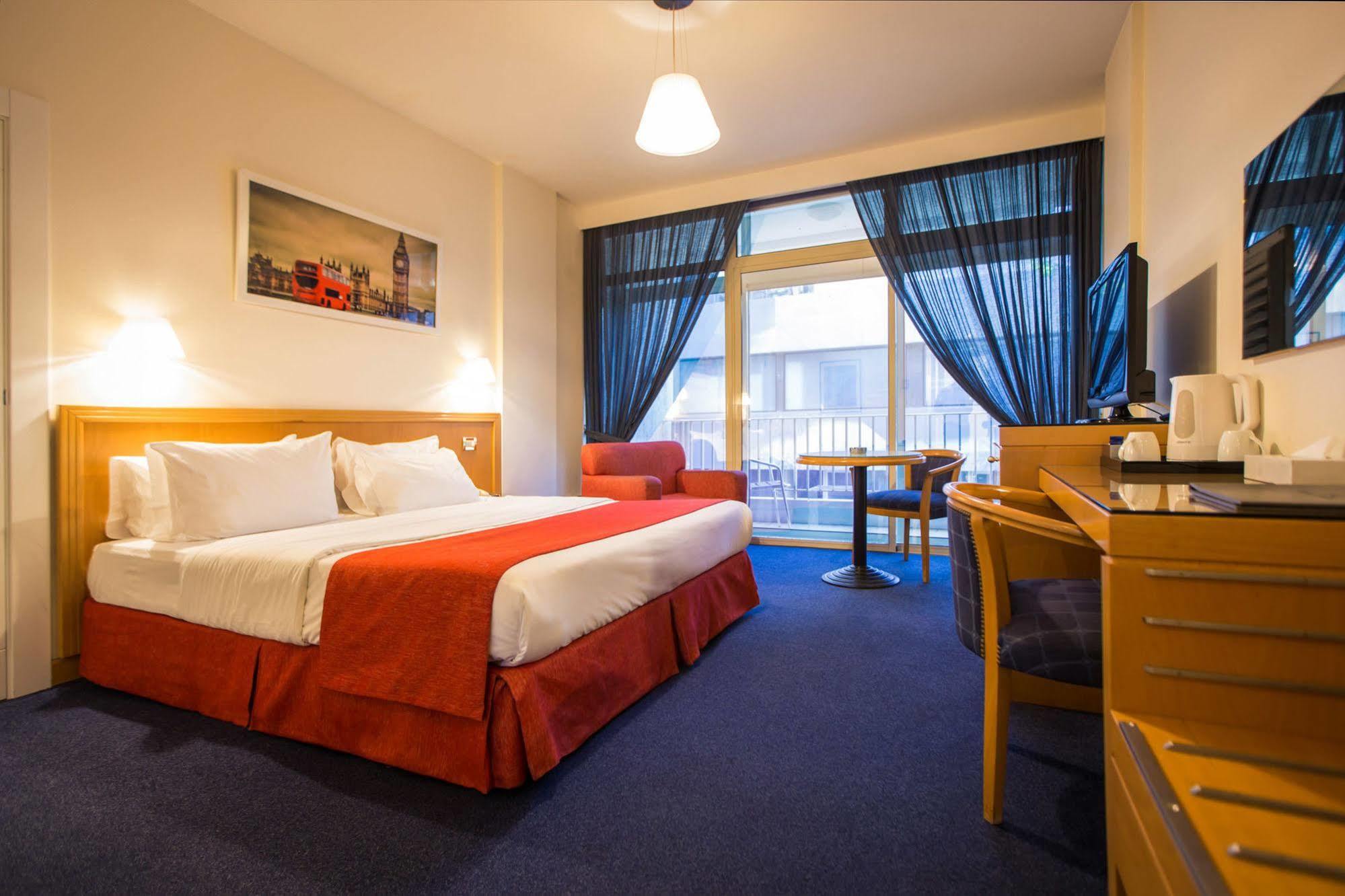 Hotel Cavalier Bejrut Zewnętrze zdjęcie